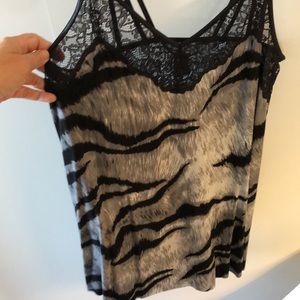NWT 😃 WHITE HOUSE BLACK MARKET tank top sz. S but could fit medium easily.